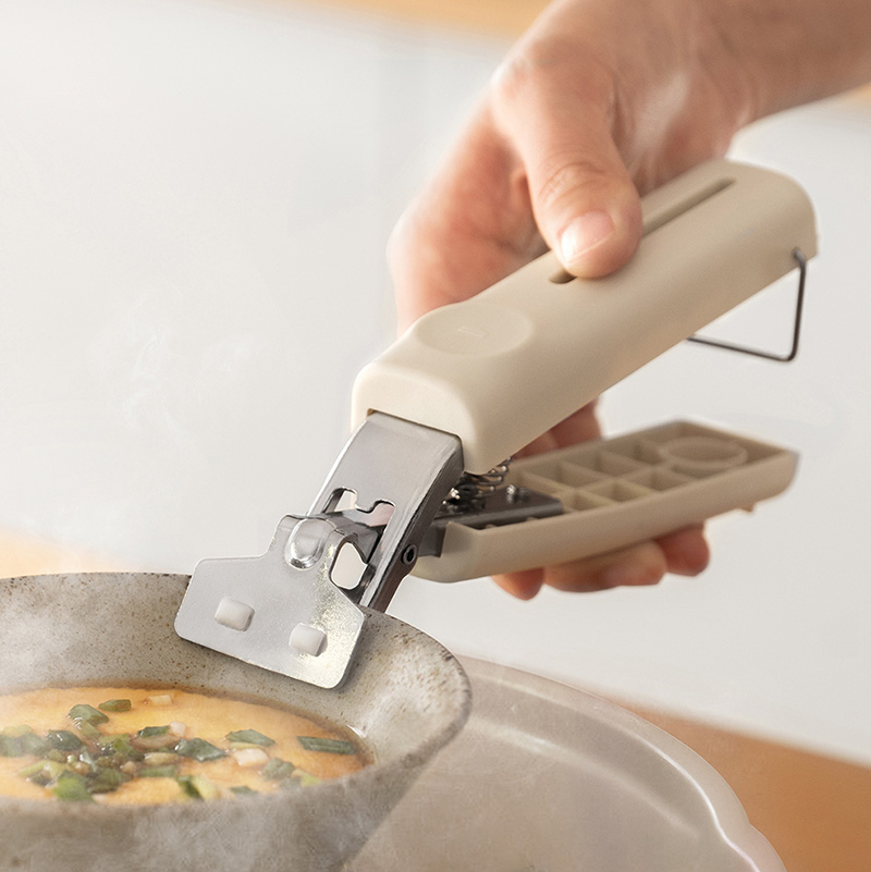 Kẹp gắp bát đĩa cách nhiệt chống trơn trượt